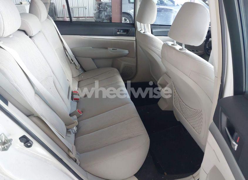 Photo 8 of 2013 Subaru Outback 2.5I PREMIUM (VIN 4S4BRCCC3D3210131)