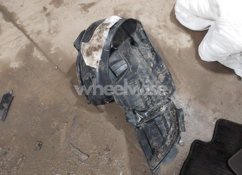 Photo 12 of 2013 Subaru Outback 2.5I PREMIUM (VIN 4S4BRCCC3D3210730)