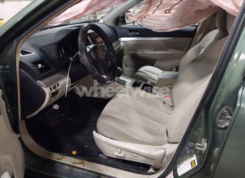 Photo 5 of 2013 Subaru Outback 2.5I PREMIUM (VIN 4S4BRCCC3D3210730)