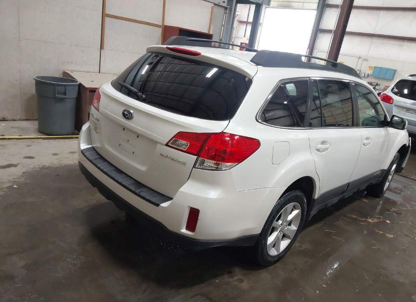 Photo 4 of 2013 Subaru Outback 2.5I PREMIUM (VIN 4S4BRCCC3D3227785)