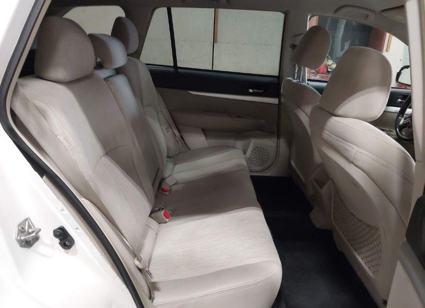 Photo 8 of 2013 Subaru Outback 2.5I PREMIUM (VIN 4S4BRCCC3D3227785)