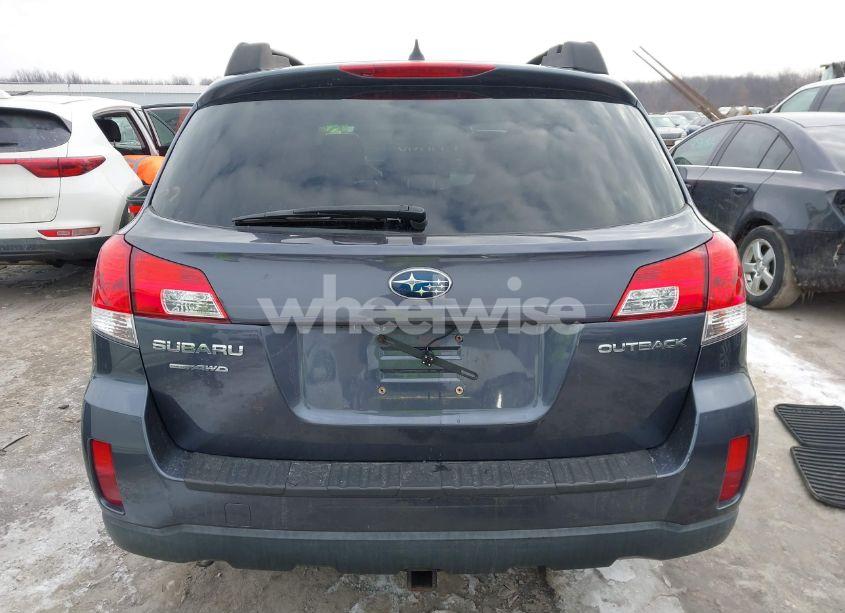 Photo 16 of 2014 Subaru Outback 2.5I PREMIUM (VIN 4S4BRCCC3E3300493)