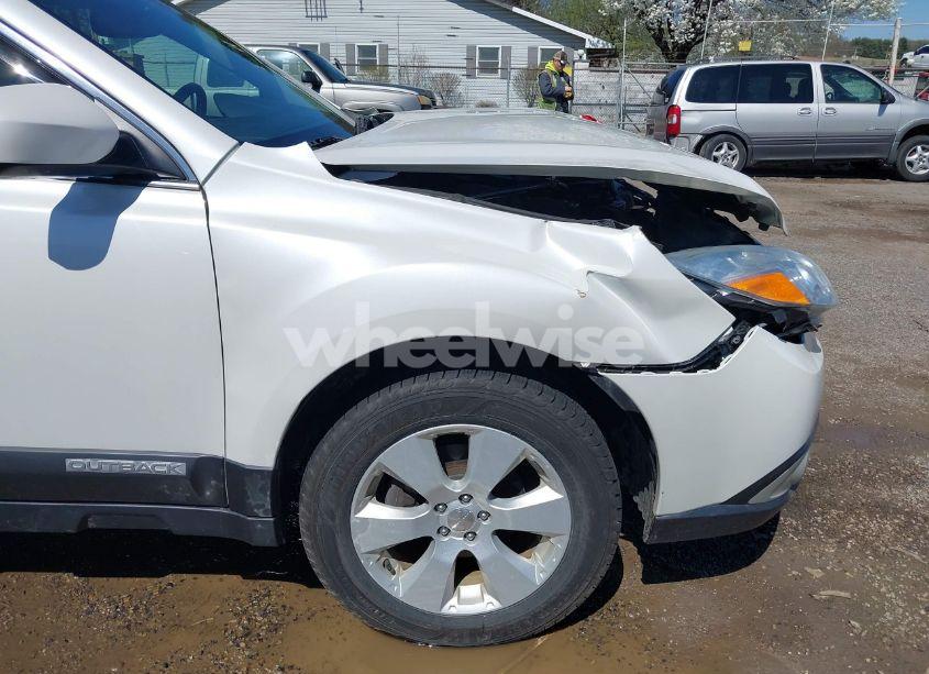 Photo 19 of 2010 Subaru Outback 2.5I PREMIUM (VIN 4S4BRCCC4A3349762)