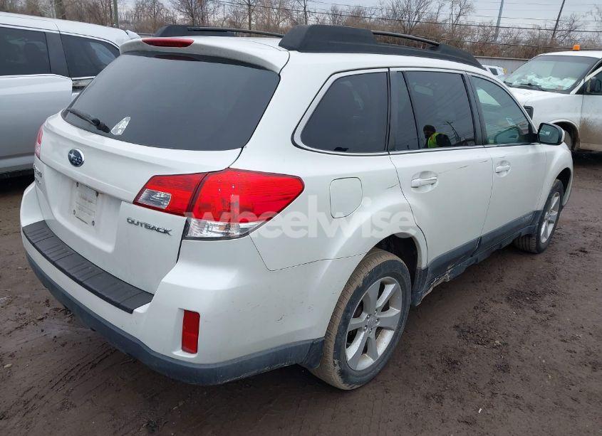 Photo 4 of 2013 Subaru Outback 2.5I PREMIUM (VIN 4S4BRCCC4D3266062)