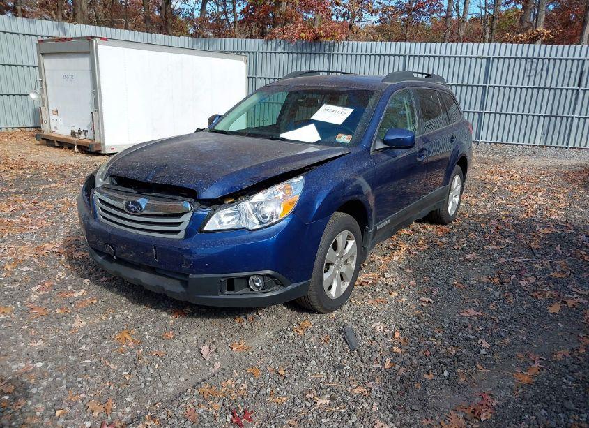 Photo 2 of 2010 Subaru Outback 2.5I PREMIUM (VIN 4S4BRCCC5A3356686)