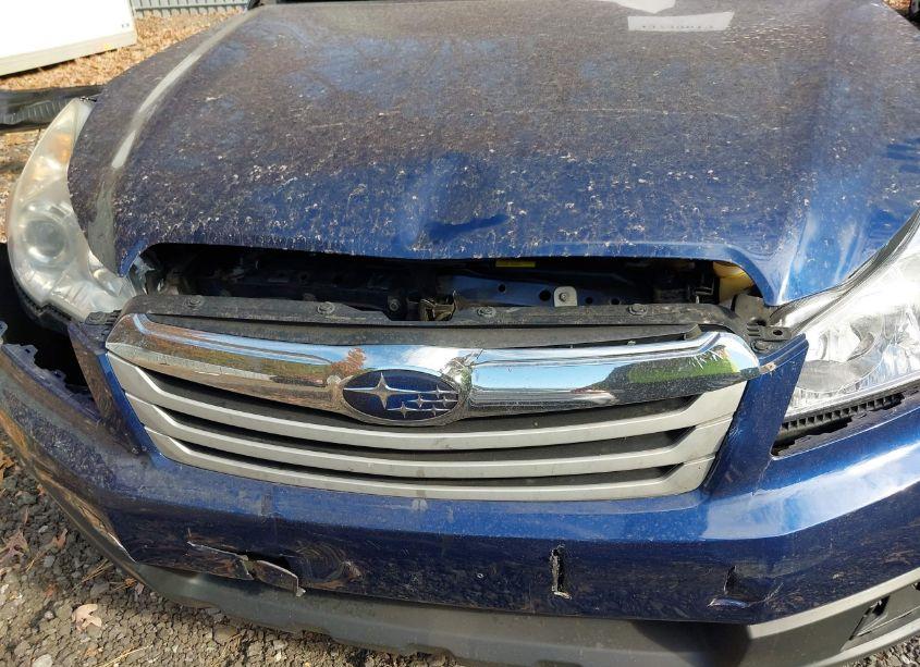 Photo 6 of 2010 Subaru Outback 2.5I PREMIUM (VIN 4S4BRCCC5A3356686)