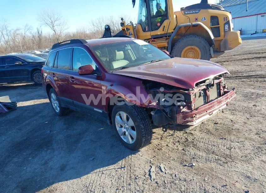 2011 Subaru Outback 2.5I PREMIUM (VIN 4S4BRCCC5B1373937) main photo