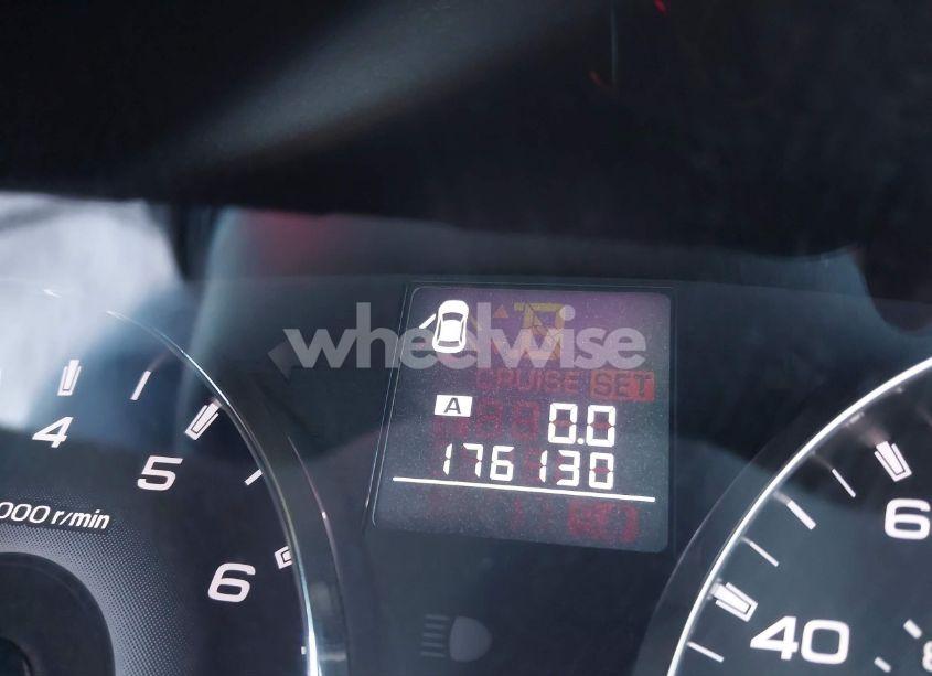 Photo 7 of 2011 Subaru Outback 2.5I PREMIUM (VIN 4S4BRCCC5B1373937)