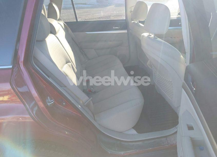 Photo 8 of 2011 Subaru Outback 2.5I PREMIUM (VIN 4S4BRCCC5B1373937)