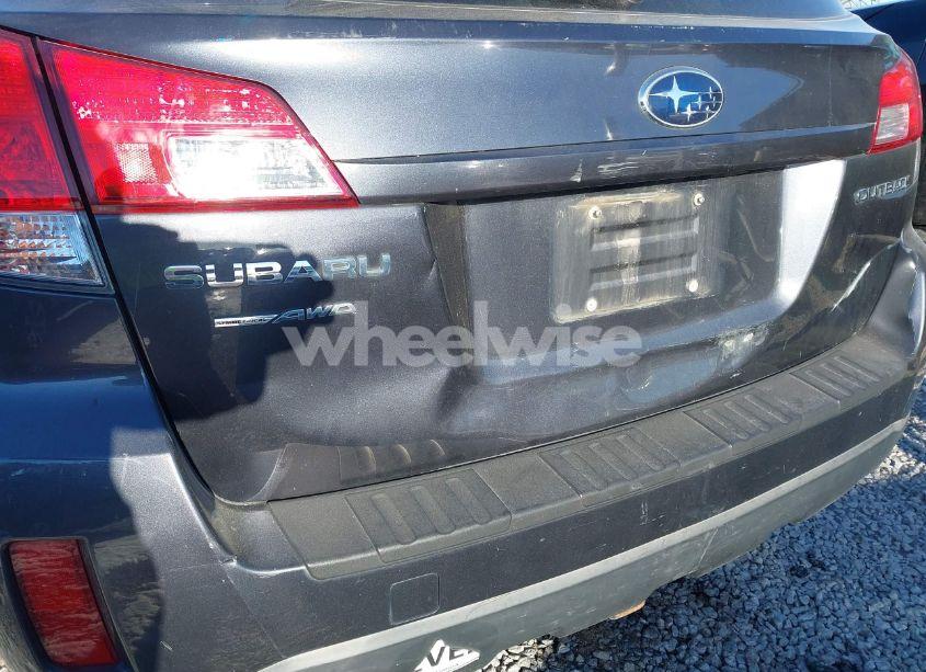 Photo 12 of 2011 Subaru Outback 2.5I PREMIUM (VIN 4S4BRCCC5B3437902)