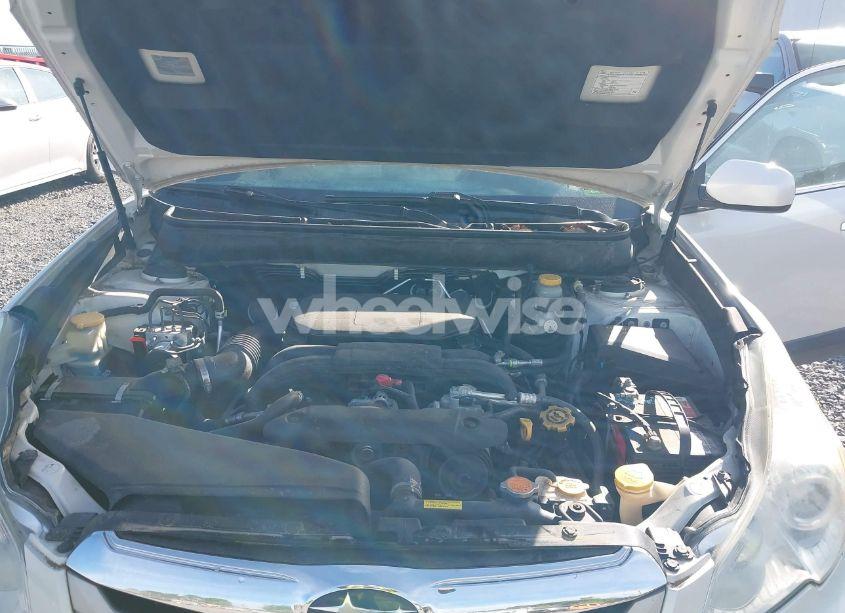 Photo 10 of 2012 Subaru Outback 2.5I PREMIUM (VIN 4S4BRCCC5C3297464)
