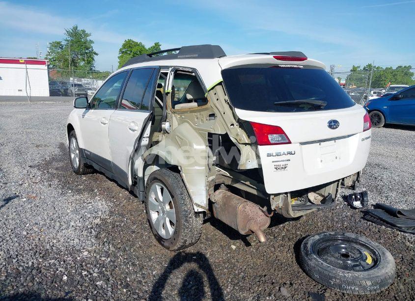 Photo 6 of 2012 Subaru Outback 2.5I PREMIUM (VIN 4S4BRCCC5C3297464)