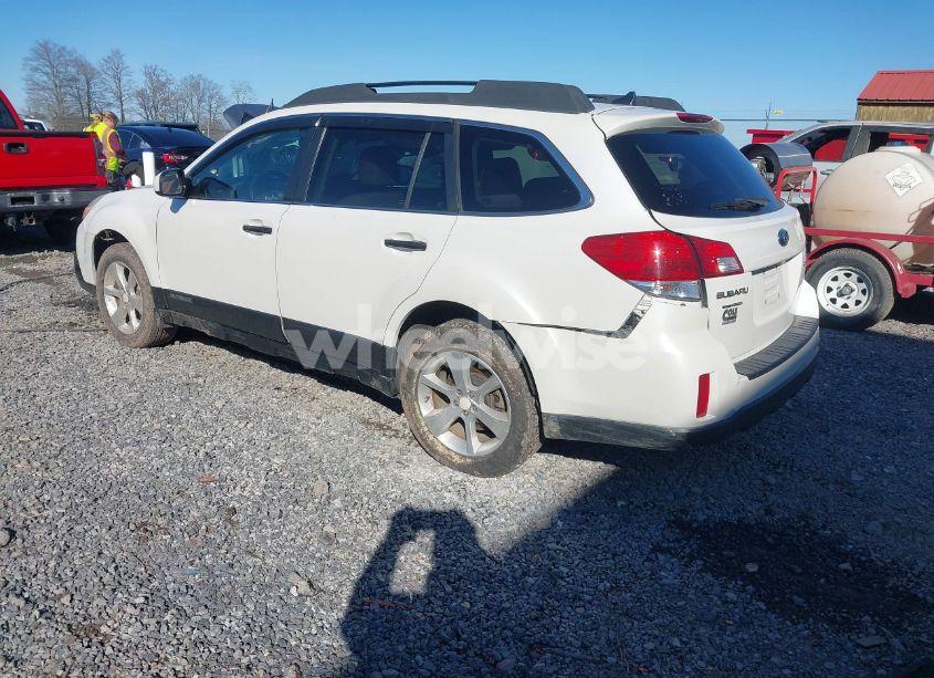 Photo 3 of 2014 Subaru Outback 2.5I PREMIUM (VIN 4S4BRCCC5E3211184)