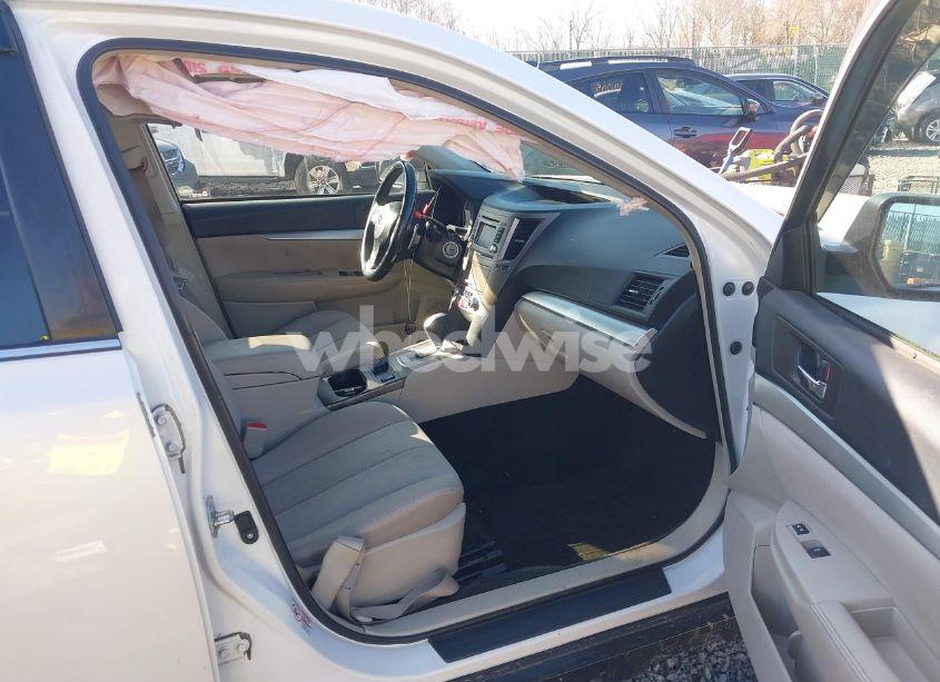 Photo 5 of 2014 Subaru Outback 2.5I PREMIUM (VIN 4S4BRCCC5E3211184)