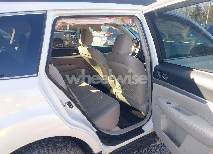 Photo 8 of 2014 Subaru Outback 2.5I PREMIUM (VIN 4S4BRCCC5E3211184)