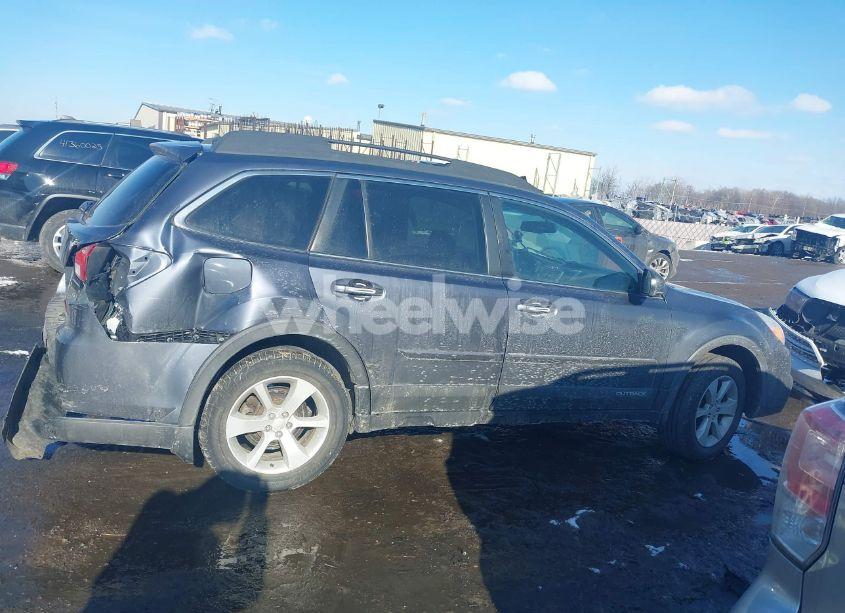 Photo 13 of 2014 Subaru Outback 2.5I PREMIUM (VIN 4S4BRCCC5E3283468)