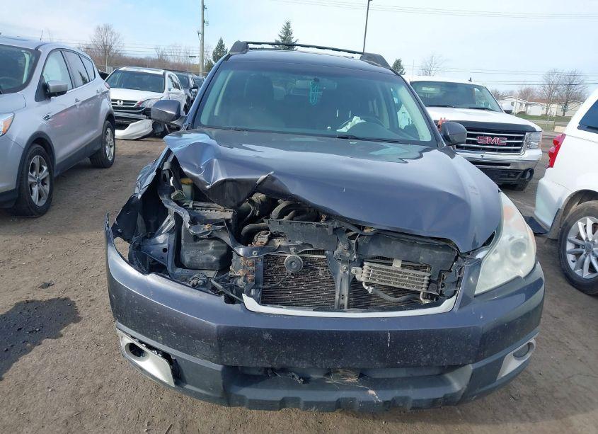 Photo 12 of 2010 Subaru Outback 2.5I PREMIUM (VIN 4S4BRCCC6A3333546)