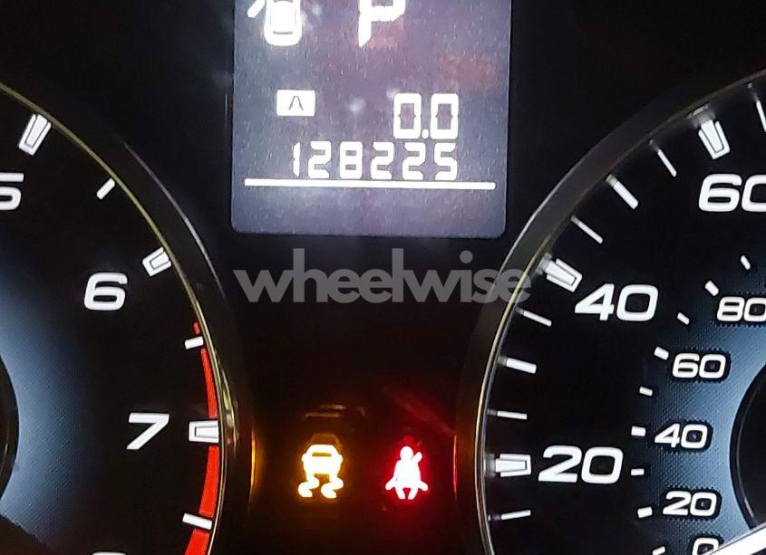 Photo 7 of 2011 Subaru Outback 2.5I PREMIUM (VIN 4S4BRCCC6B3431901)