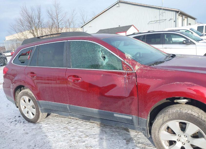 Photo 6 of 2011 Subaru Outback 2.5I PREMIUM (VIN 4S4BRCCC6B3437018)