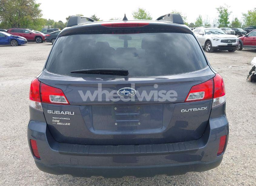 Photo 16 of 2014 Subaru Outback 2.5I PREMIUM (VIN 4S4BRCCC6E3326697)