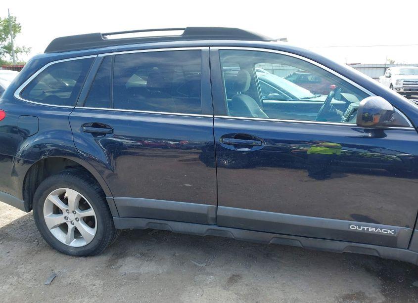 Photo 13 of 2013 Subaru Outback 2.5I PREMIUM (VIN 4S4BRCCC7D3317425)