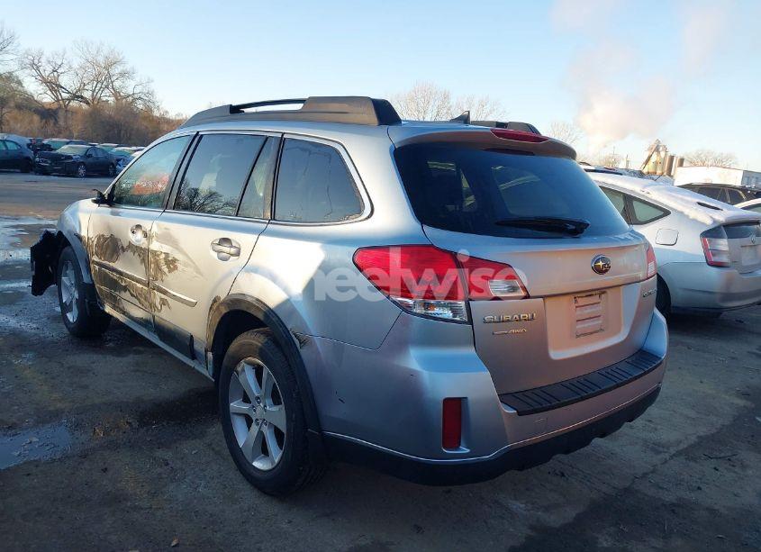 Photo 3 of 2014 Subaru Outback 2.5I PREMIUM (VIN 4S4BRCCC7E3217911)