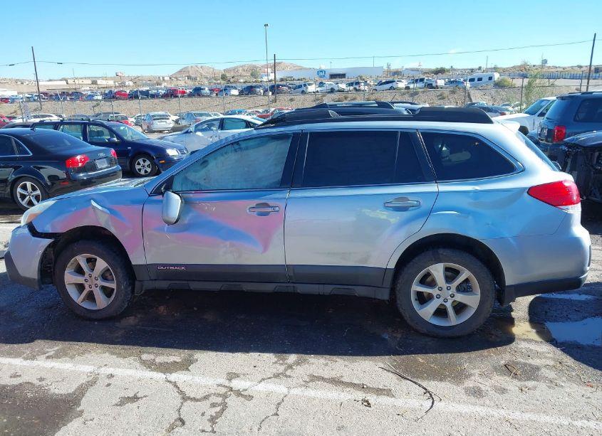 Photo 14 of 2014 Subaru Outback 2.5I PREMIUM (VIN 4S4BRCCC7E3260676)