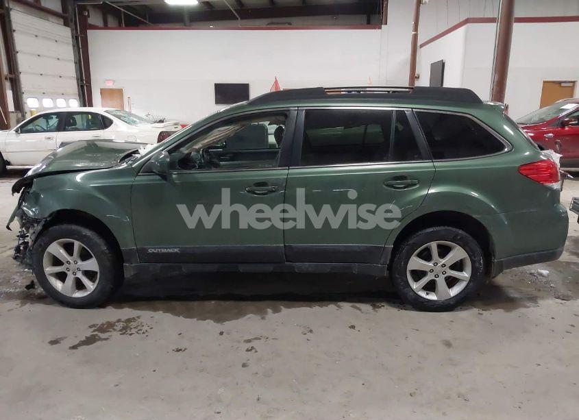 Photo 15 of 2014 Subaru Outback 2.5I PREMIUM (VIN 4S4BRCCC7E3306815)