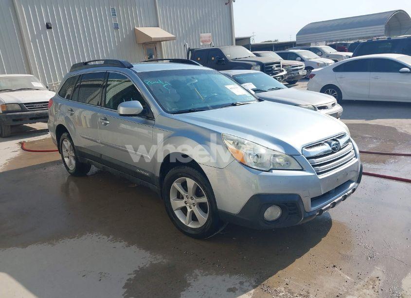 2013 Subaru Outback 2.5I PREMIUM (VIN 4S4BRCCC8D3222713) main photo