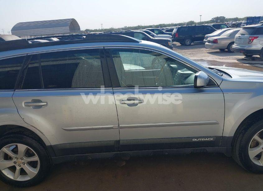 Photo 13 of 2013 Subaru Outback 2.5I PREMIUM (VIN 4S4BRCCC8D3222713)