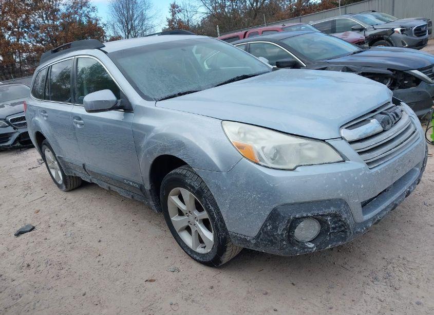 2014 Subaru Outback 2.5I PREMIUM (VIN 4S4BRCCC8E3254076) main photo