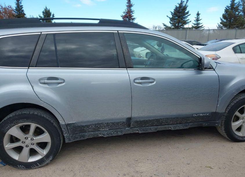 Photo 13 of 2014 Subaru Outback 2.5I PREMIUM (VIN 4S4BRCCC8E3254076)