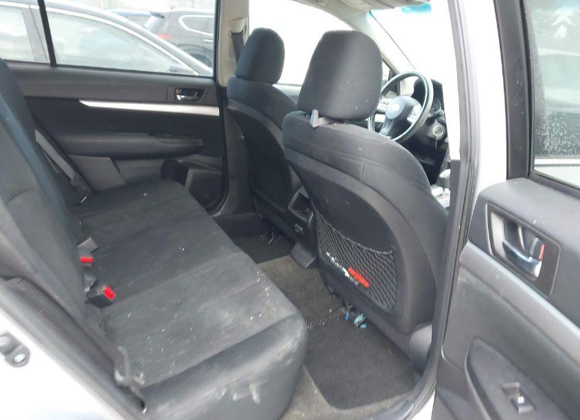 Photo 8 of 2014 Subaru Outback 2.5I PREMIUM (VIN 4S4BRCCC8E3254076)