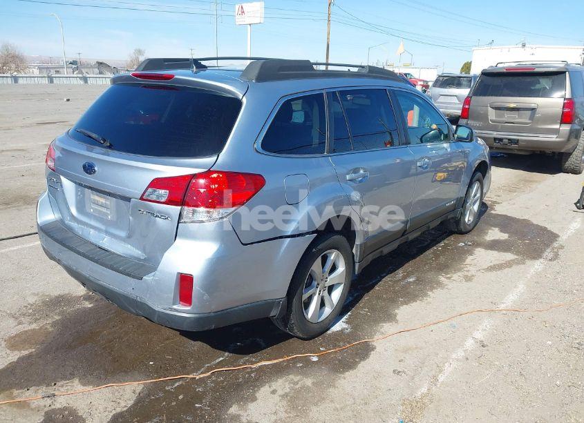 Photo 4 of 2014 Subaru Outback 2.5I PREMIUM (VIN 4S4BRCCC8E3291631)