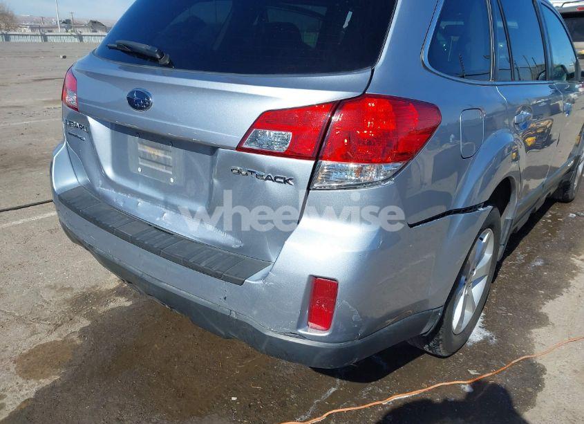 Photo 6 of 2014 Subaru Outback 2.5I PREMIUM (VIN 4S4BRCCC8E3291631)