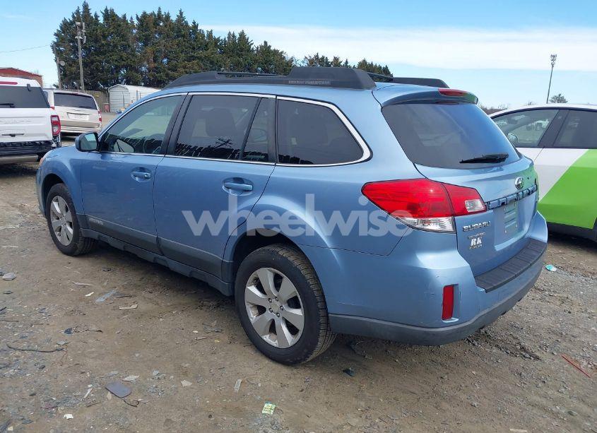 Photo 3 of 2010 Subaru Outback 2.5I PREMIUM (VIN 4S4BRCCC9A3330060)