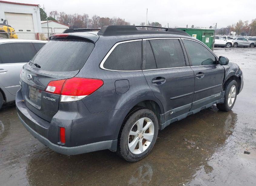 Photo 4 of 2013 Subaru Outback 2.5I PREMIUM (VIN 4S4BRCCC9D3274870)
