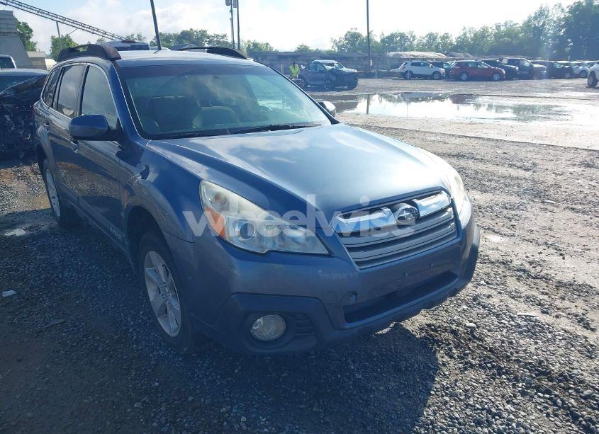 2013 Subaru Outback 2.5I PREMIUM (VIN 4S4BRCCC9D3314946) main photo