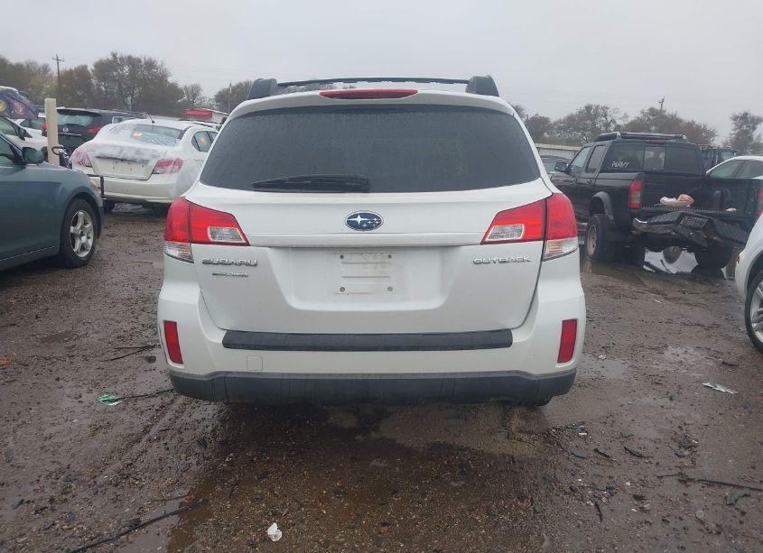 Photo 17 of 2011 Subaru Outback 2.5I PREMIUM (VIN 4S4BRCCCXB3355857)