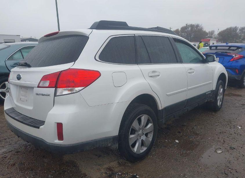 Photo 4 of 2011 Subaru Outback 2.5I PREMIUM (VIN 4S4BRCCCXB3355857)