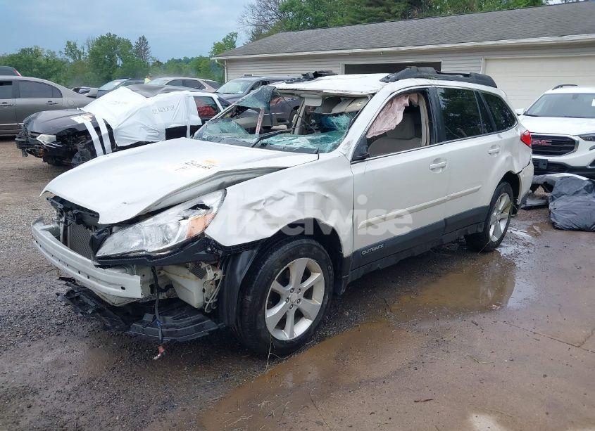 Photo 2 of 2014 Subaru Outback 2.5I PREMIUM (VIN 4S4BRCCCXE3255262)