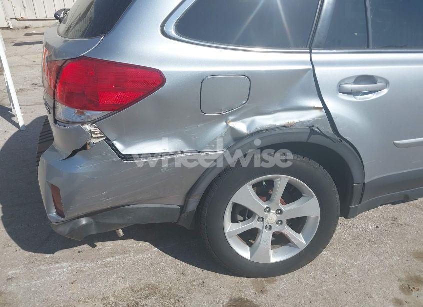 Photo 6 of 2014 Subaru Outback 2.5I PREMIUM (VIN 4S4BRCDC0E3217117)