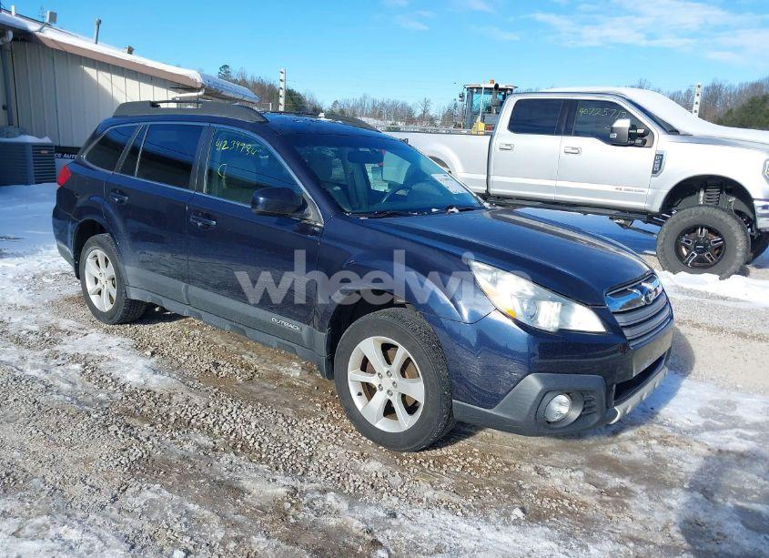 2014 Subaru Outback 2.5I PREMIUM (VIN 4S4BRCDC3E3278994) main photo