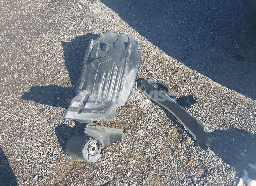 Photo 12 of 2014 Subaru Outback 2.5I PREMIUM (VIN 4S4BRCDC4E3256969)