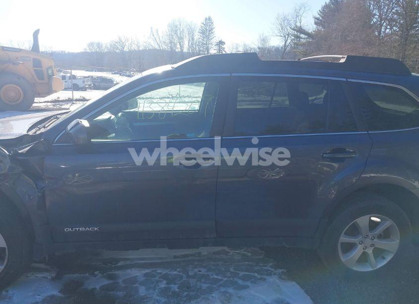 Photo 15 of 2014 Subaru Outback 2.5I PREMIUM (VIN 4S4BRCDC4E3256969)