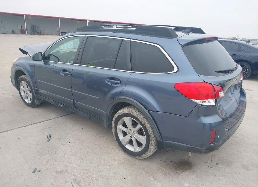 Photo 3 of 2014 Subaru Outback 2.5I PREMIUM (VIN 4S4BRCDC7E3283437)