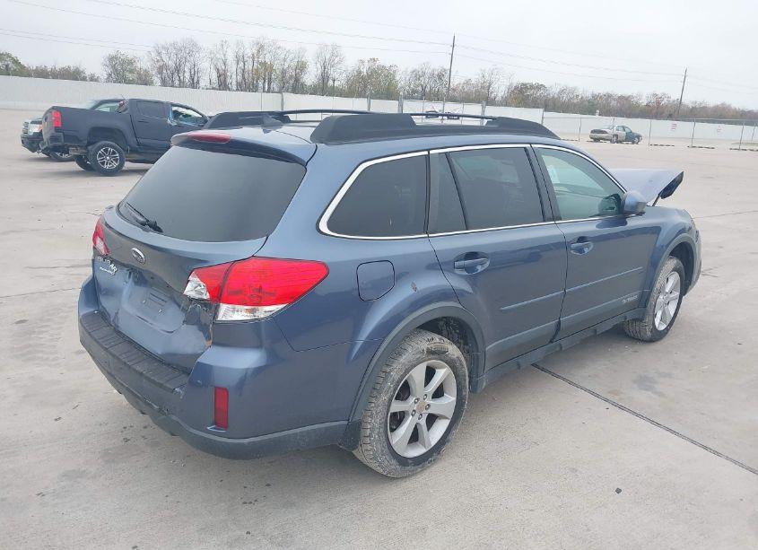 Photo 4 of 2014 Subaru Outback 2.5I PREMIUM (VIN 4S4BRCDC7E3283437)