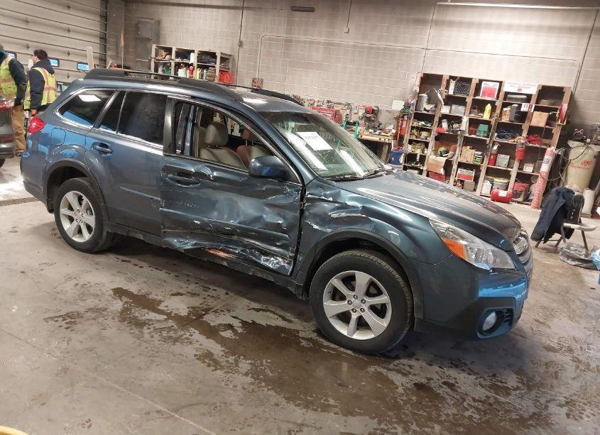2014 Subaru Outback 2.5I PREMIUM (VIN 4S4BRCDCXE3283755) main photo