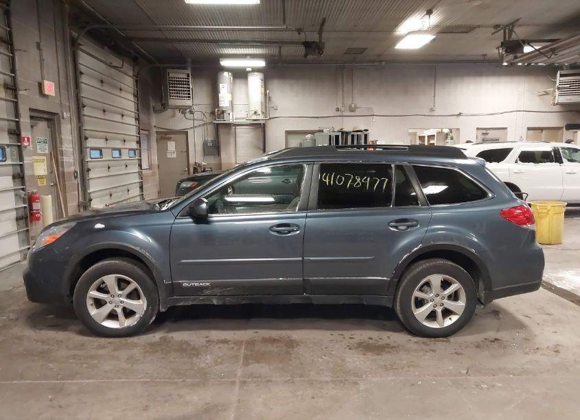 Photo 14 of 2014 Subaru Outback 2.5I PREMIUM (VIN 4S4BRCDCXE3283755)