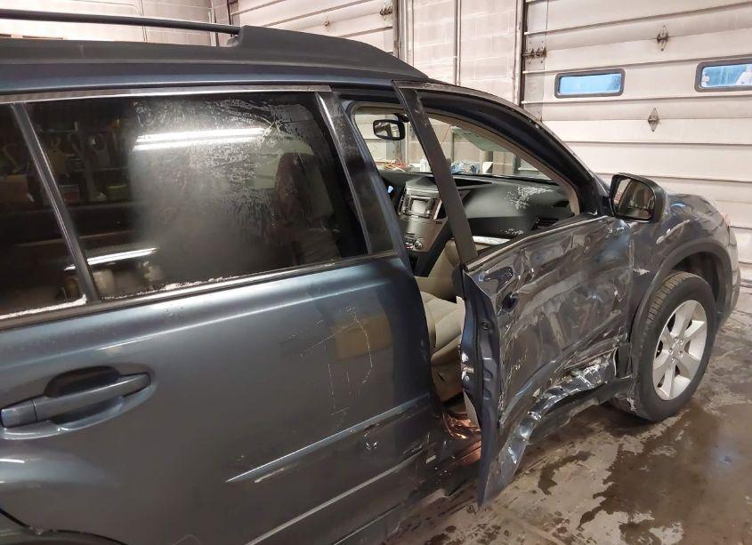 Photo 19 of 2014 Subaru Outback 2.5I PREMIUM (VIN 4S4BRCDCXE3283755)